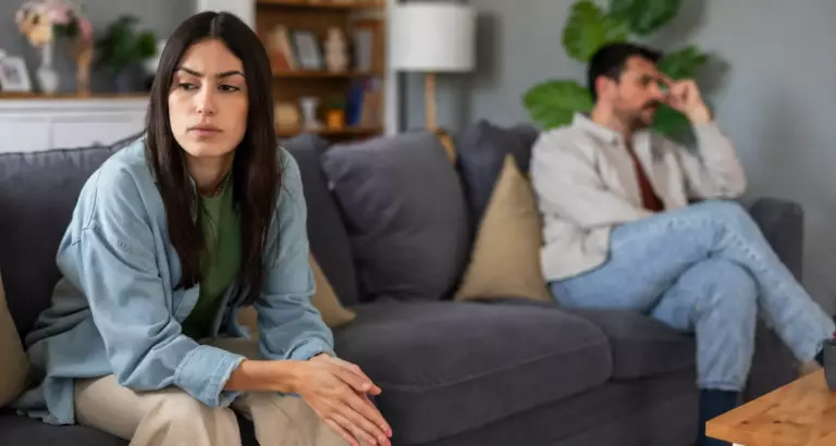 Cancer woman testing you or losing interest? How to tell