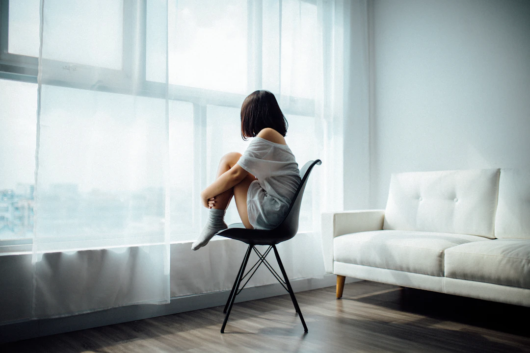 Why an Aries woman pulls away